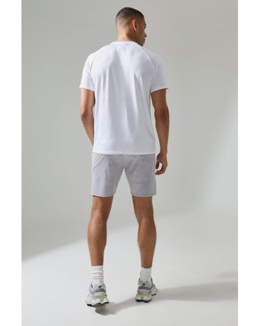 BoohooMAN White Man Active Lightweight Essentials Gym Raglan T-shirt for men