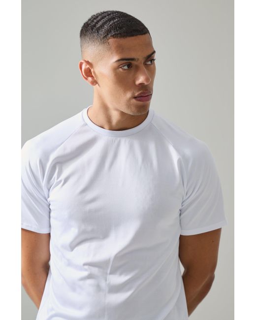 BoohooMAN White Man Active Lightweight Essentials Gym Raglan T-shirt for men