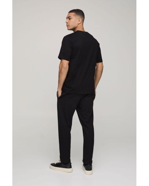 BoohooMAN Black Regular Fit Basic V Neck T-shirt for men