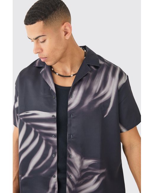 BoohooMAN Gray Short Sleeve Satin Oversized Leaf Shirt for men