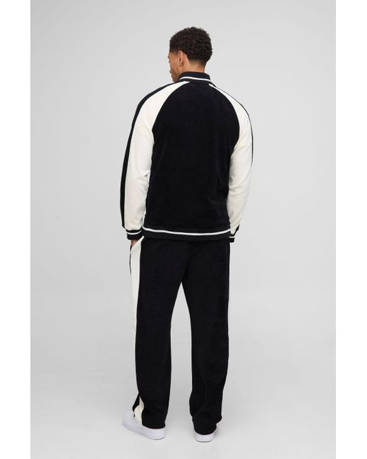 BoohooMAN Black Regular Fit Velour Zip Through Funnel Neck Tracksuit for men