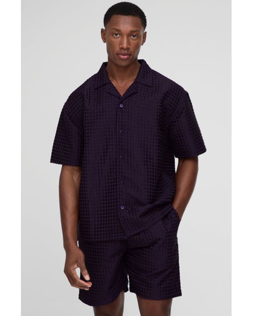 BoohooMAN Strukturiertes Oversize Hemd in Waffeloptik & lockere Shorts in Blue für Herren