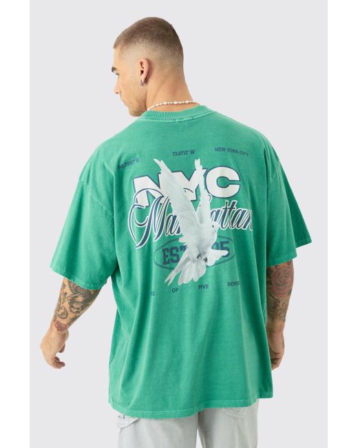 Oversized Extended Neck Nyc Dove Print T-Shirt Boohoo de color Green