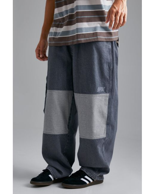 BoohooMAN Denim Baggy Fit Skate Cargo Jeans With Buckle Waist in Grey