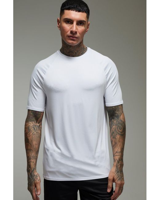 Boohoo Gray Tall Active Lightweight Essentials Gym Regular Fit Raglan T-Shirt