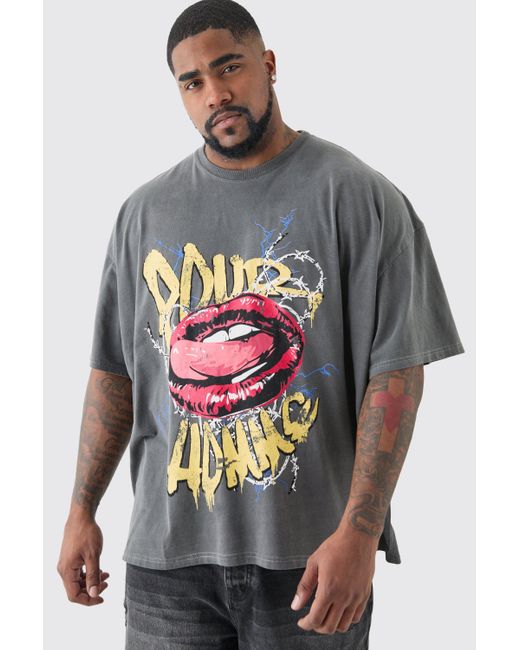 Plus L Pour Homme Lips T-Shirt In Acid Wash Boohoo de color Gray