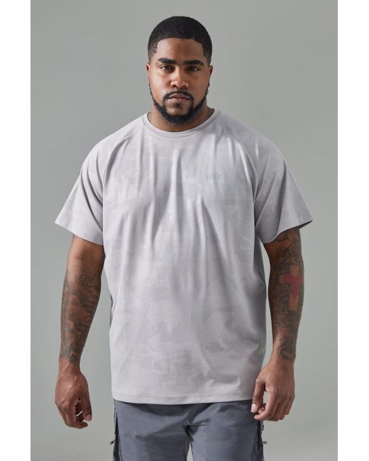 BoohooMAN Gray Plus Man Active Camo Raglan Performance T-shirt for men