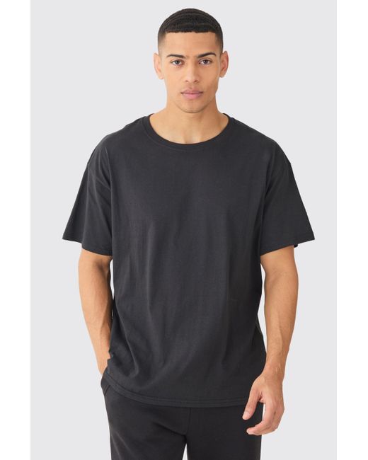 BoohooMAN Black Oversized Space Graphic T-shirt for men