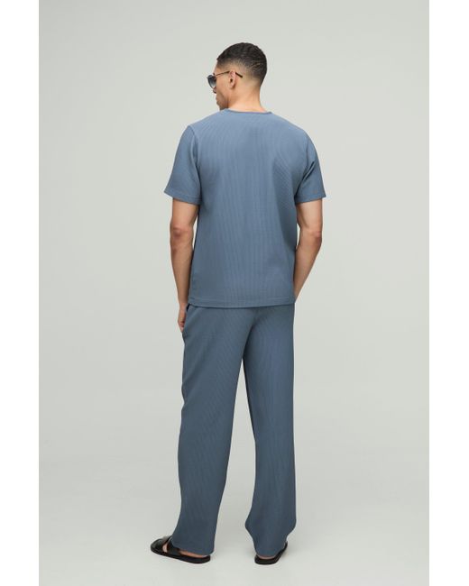 BoohooMAN Blue Regular Fit Pleated T-Shirt