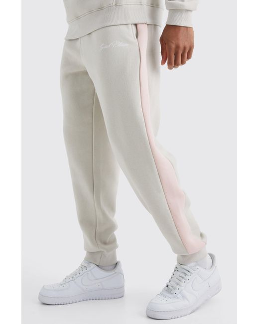 BoohooMAN Limited Edition Regular Fit Colour Block Joggers in