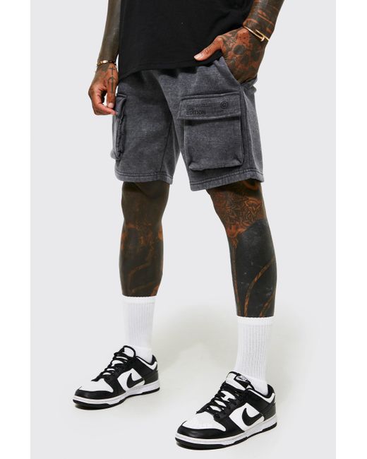 boohooman cargo shorts