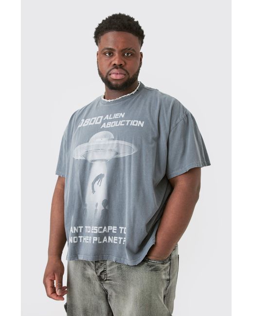 BoohooMAN Blue Plus Distressed Oversized Washed Alien Graphic T-shirt for men