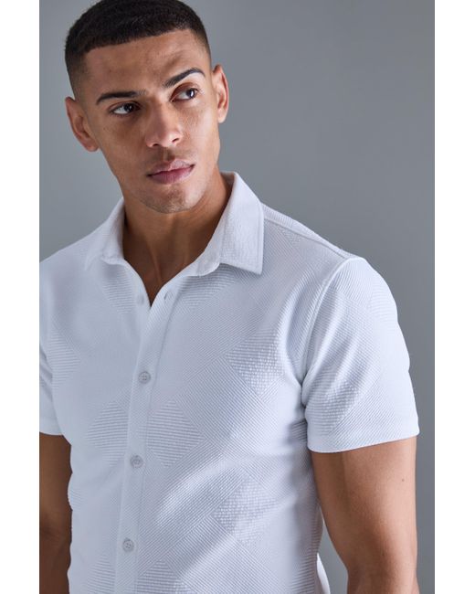 BoohooMAN White Short Sleeve Muscle Geo Stripe Shirt for men