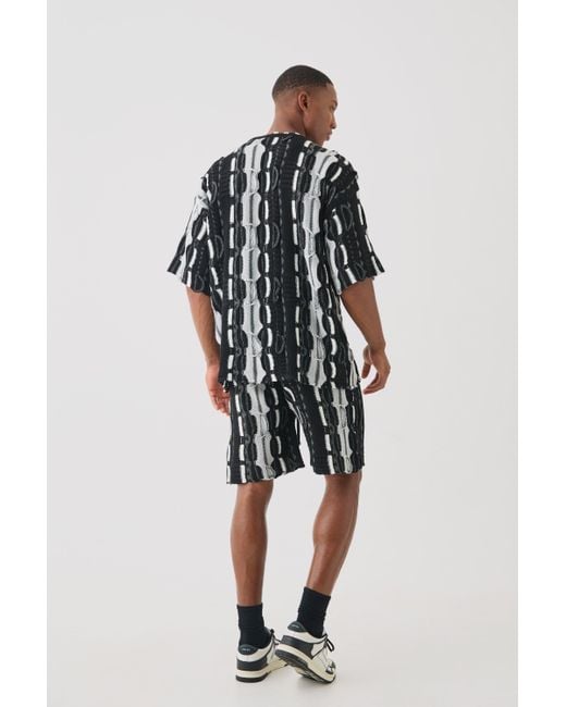 BoohooMAN Black Relaxed Fit 3d Knitted Short for men