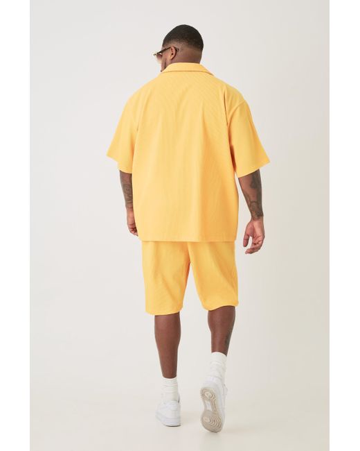 Boohoo Metallic Plus Drop Revere Pleated Shirt & Short Set In Yellow