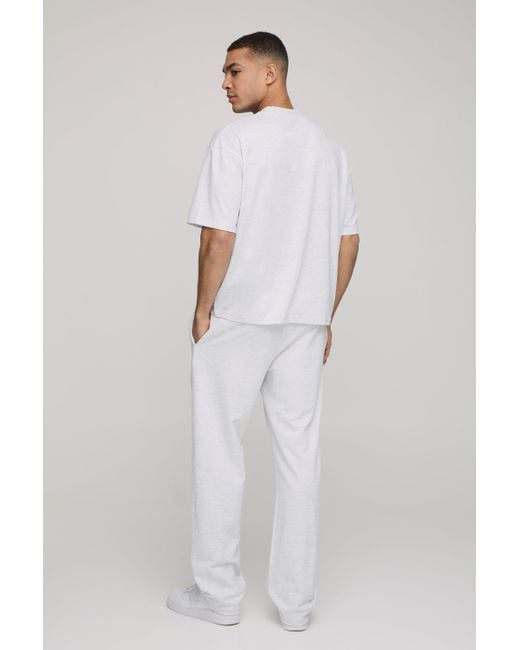 Camiseta Oversize Recta Con Cuello Extendido Boohoo de color White