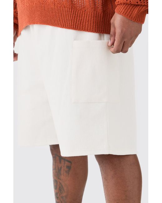 BoohooMAN White Plus Relaxed Heavyweight Ribbed Cargo Short for men