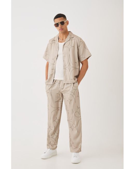 BoohooMAN Natural Soft Twill Boxy Tonal Star Print Shirt & Trouser Set for men