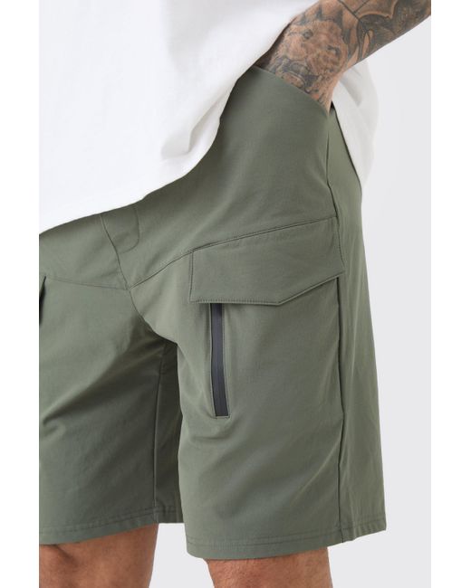 BoohooMAN Green Tall Elastic Relaxed Lightweight Stretch Cargo Zip Short for men