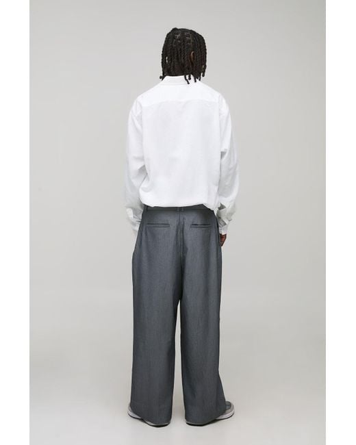 BoohooMAN Gray Wide Fit Pleat Front Tailored Smart Pants for men