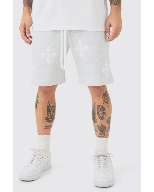 BoohooMAN White Relaxed Mid Cross Applique Shorts for men