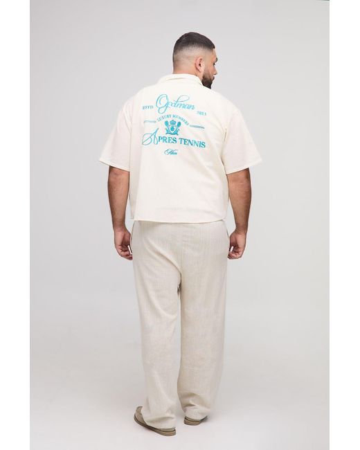 BoohooMAN Plus kastiges Oversize Hemd in Leinenoptik mit Apres Tennis Stickerei in Natural für Herren