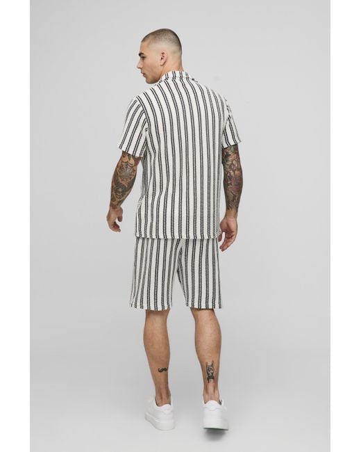 BoohooMAN White Regular Fit Textured Stripe Revere Collar Jersey Shirt And Shorts Set for men