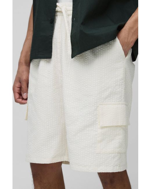BoohooMAN White Relaxed Elasticated Waist Seersucker Cargo Short for men