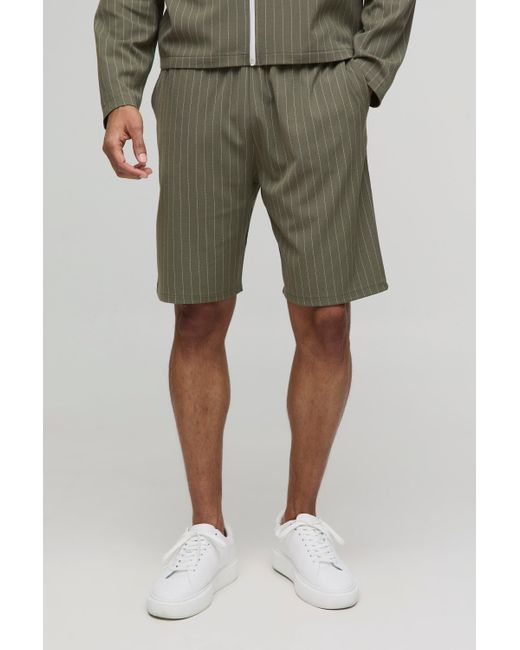 BoohooMAN Lockere gestreifte Shorts in Green für Herren