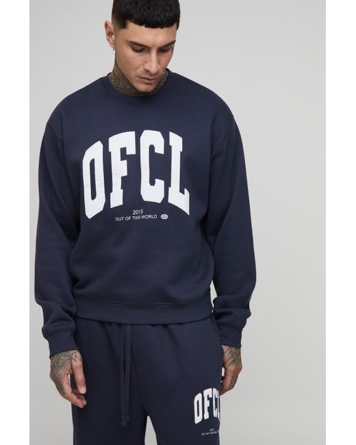 BoohooMAN Tall kastiges Official Sweatshirt mit zerrissener Applikation & Jogginghose mit extrem weitem Bein in Blue für Herren