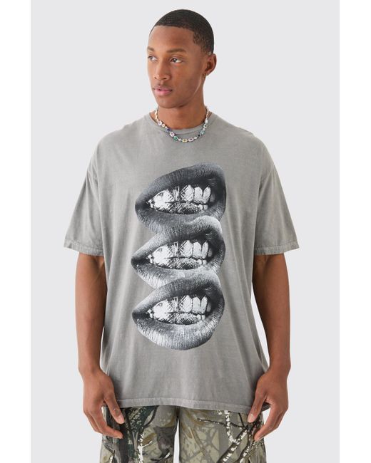 Boohoo Gray Oversized Washed Lip Graphic T-shirt