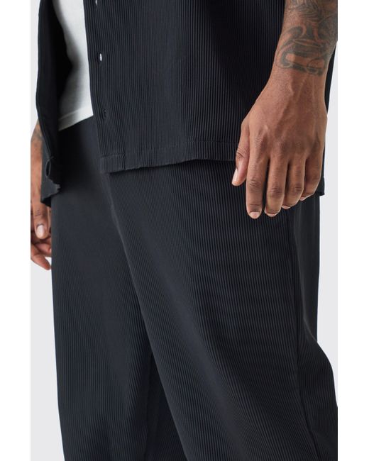 BoohooMAN Black Plus Elasticated Waist Slim Flare Stacked Pleated Pants for men