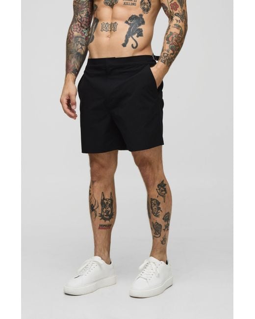 BoohooMAN Smarte Badehose mit verstellbarem Bund in Black für Herren