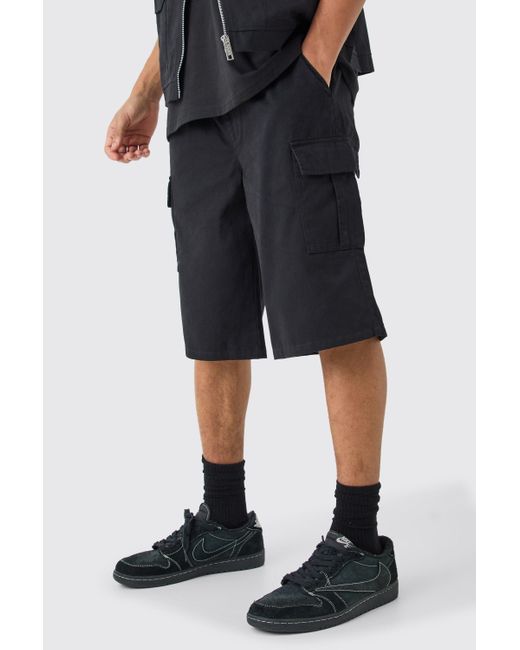 BoohooMAN Elastic Waist Black Relaxed Fit Longer Length Cargo Shorts for men