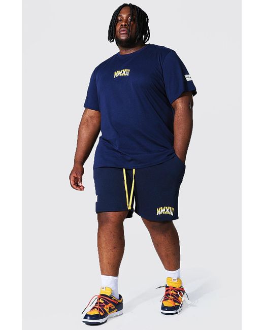 boohooman t shirt and shorts