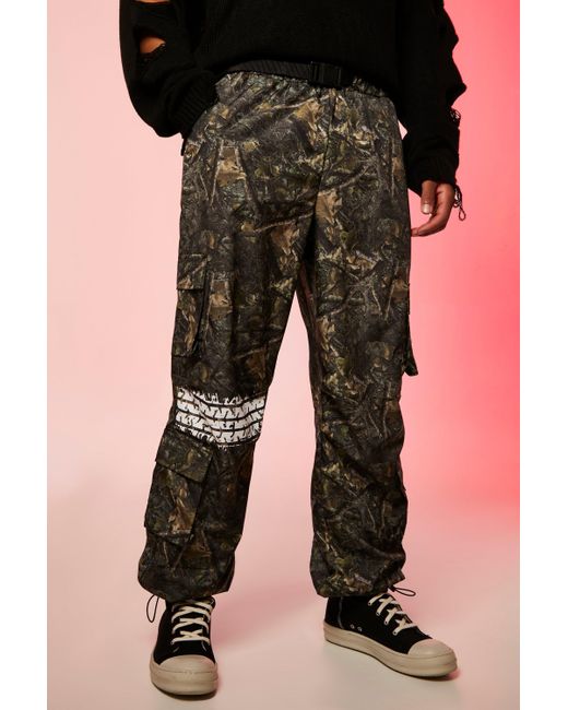 boohooman black cargo pants