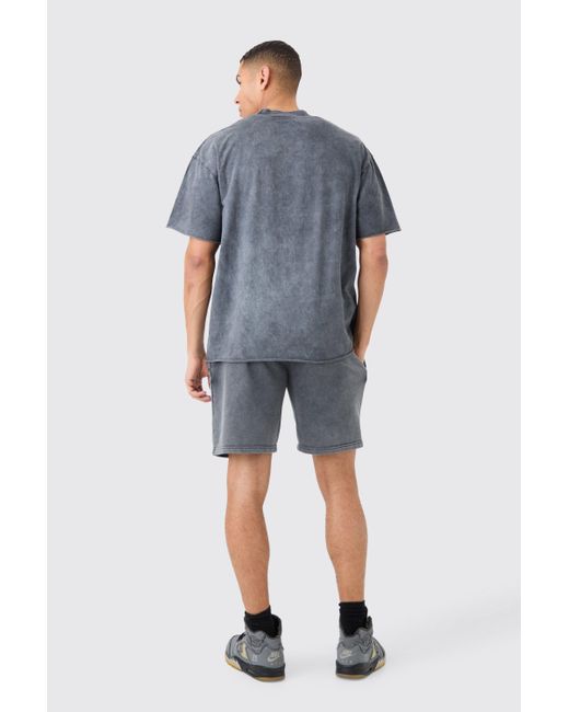 BoohooMAN Blue Wash Pintuck Relaxed Short for men