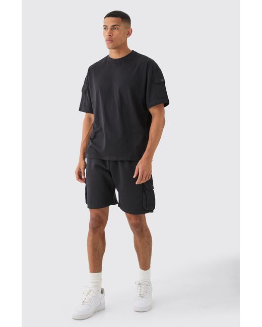 BoohooMAN Man Oversized Cargo T-shirt And Relaxed Short Set in Black für Herren