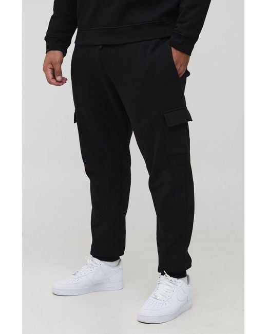 Plus Basic Skinny Fit Cargo Jogger Boohoo de color Black