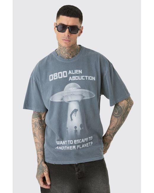 BoohooMAN Tall Distressed Oversized Overdye Alien Graphic T-shirt in Blue für Herren