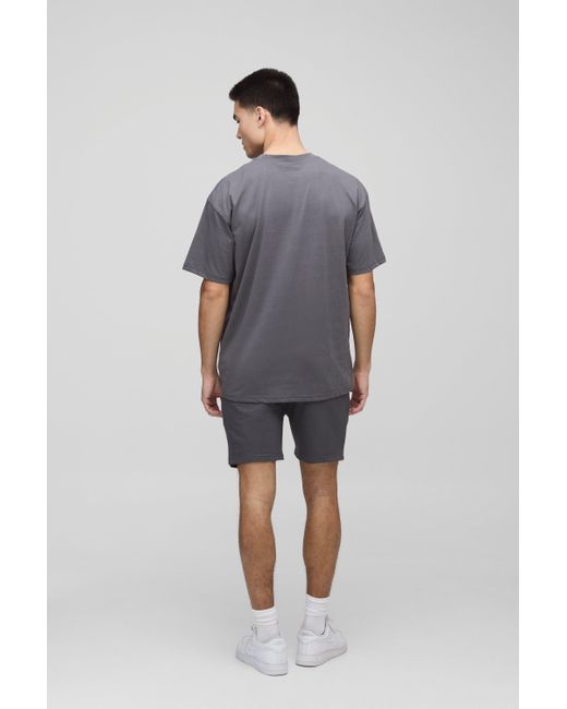 BoohooMAN Kurze Slim-Fit Basic Shorts in Black für Herren