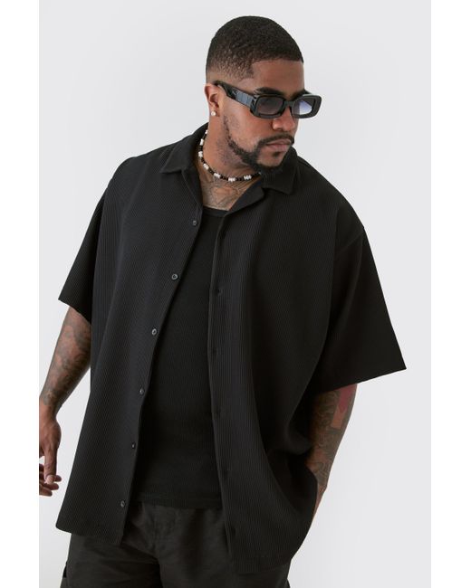 BoohooMAN Black Plus Short Sleeve Revere Oversized Pleated Shirt for men