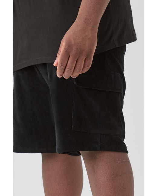 BoohooMAN Black Plus Elasticated Waist Velour Cargo Shorts for men