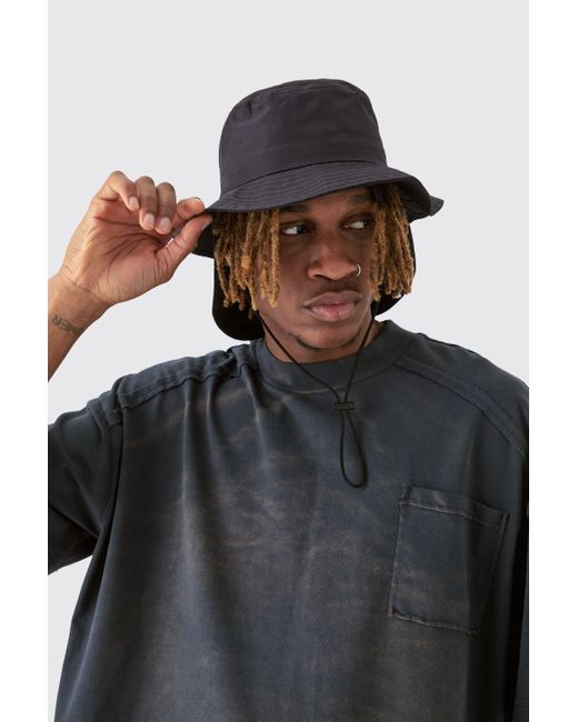 BoohooMAN Black Nylon Neck Flap Boonie Hat In Charcoal for men