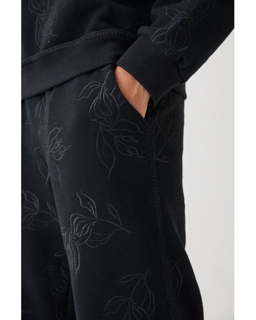 BoohooMAN Black Regular Fit Embroidered Split Hem Jogger for men