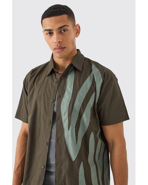 BoohooMAN Green Short Sleeve Oversized Poplin Stripe Applique Shirt for men