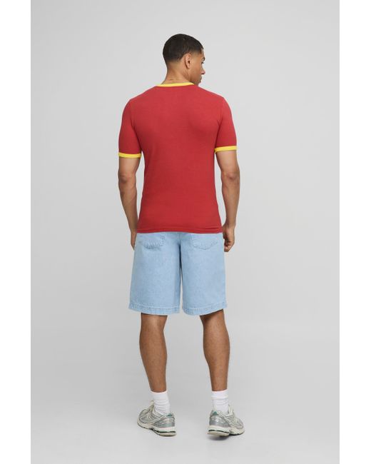 Camiseta Racing Hombre Ajustada Al Músculo Con Ribetes En Los Filos Boohoo de color Red