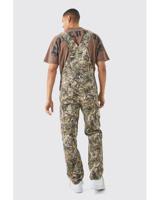 BoohooMAN Green Forest Camo Cargo Pocket Relaxed Dungarees for men