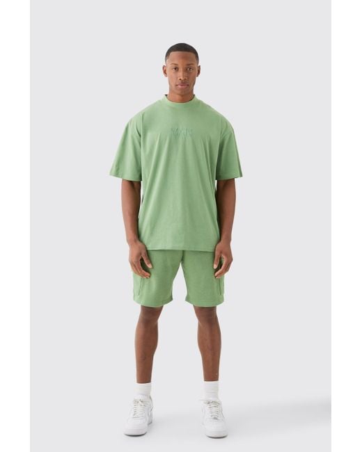 BoohooMAN Green Man Oversized Extended Neck T-shirt And Cargo Short Set for men