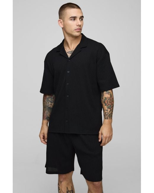 BoohooMAN Strukturiertes geripptes Oversize Jersey-Hemd und Shorts in Black für Herren